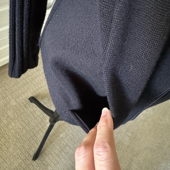 Chic and unique vintage black sweater jacket by Linda of Italy - Picture 4 of 6